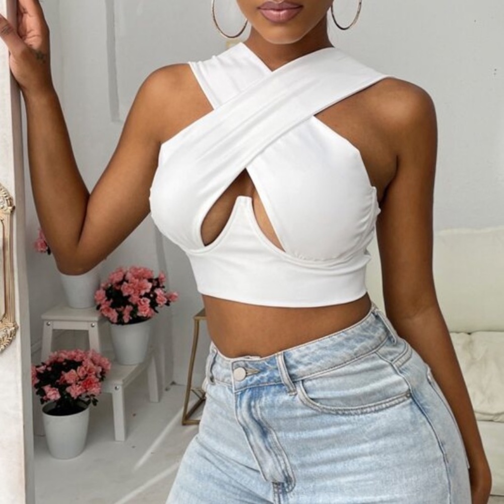 Cross Wrap Cropped TankTop
